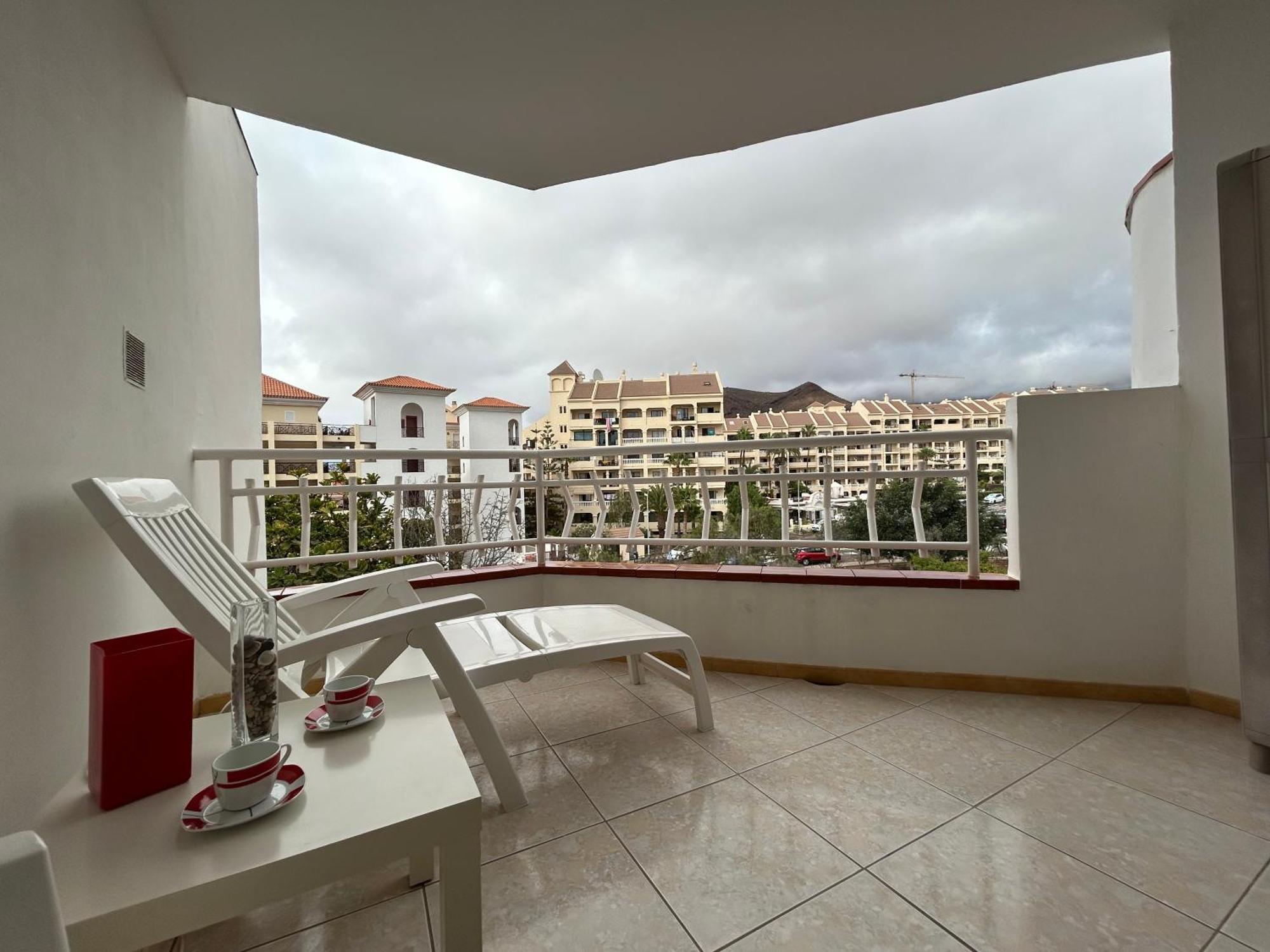 Modern Apartment, Heated Pool & 2 Terraces Los Cristianos  Luaran gambar
